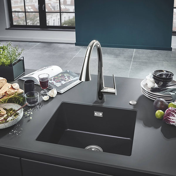 Сместитель для кухни, вытяжной излив, хром Grohe Zedra 32294002
