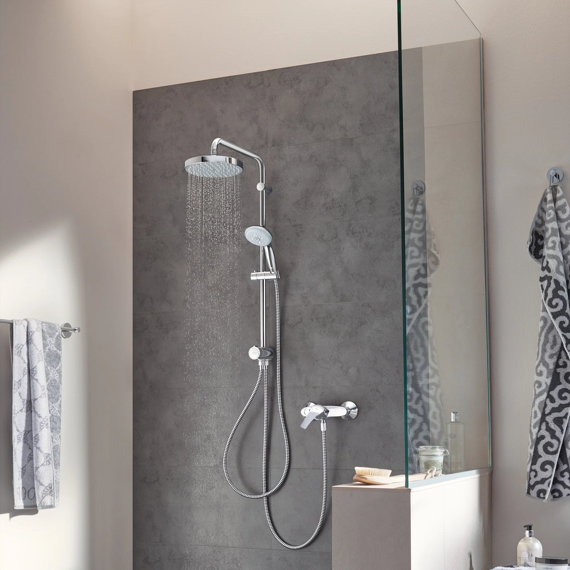 Душевая система 200, со смесителем, хром Grohe New Tempesta 124410