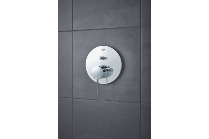 Смеситель для ванны, встраиваемый, хром Grohe Essence 24058001