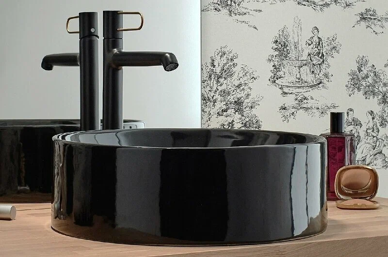 Раковина накладная 42, черная Jacob Delafon Vox E14800-7