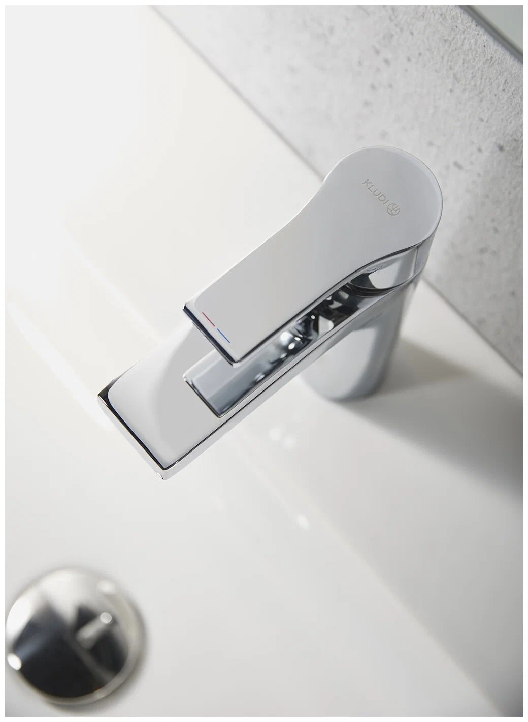 Смеситель для раковины, хром Kludi Bozz 482920565